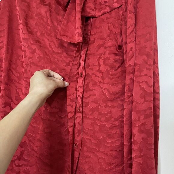 Vintage 1970 Yves Saint Laurent Rive Gauche Red silk button front bow blouse 36 - Picture 4 of 9